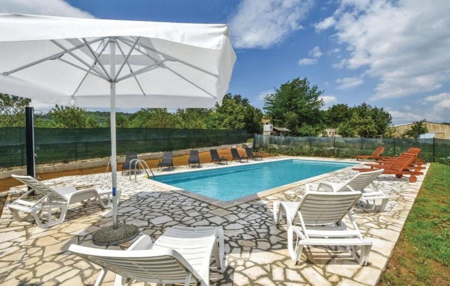 טריליי Rooms Marija - Rooms With Pool מראה חיצוני תמונה